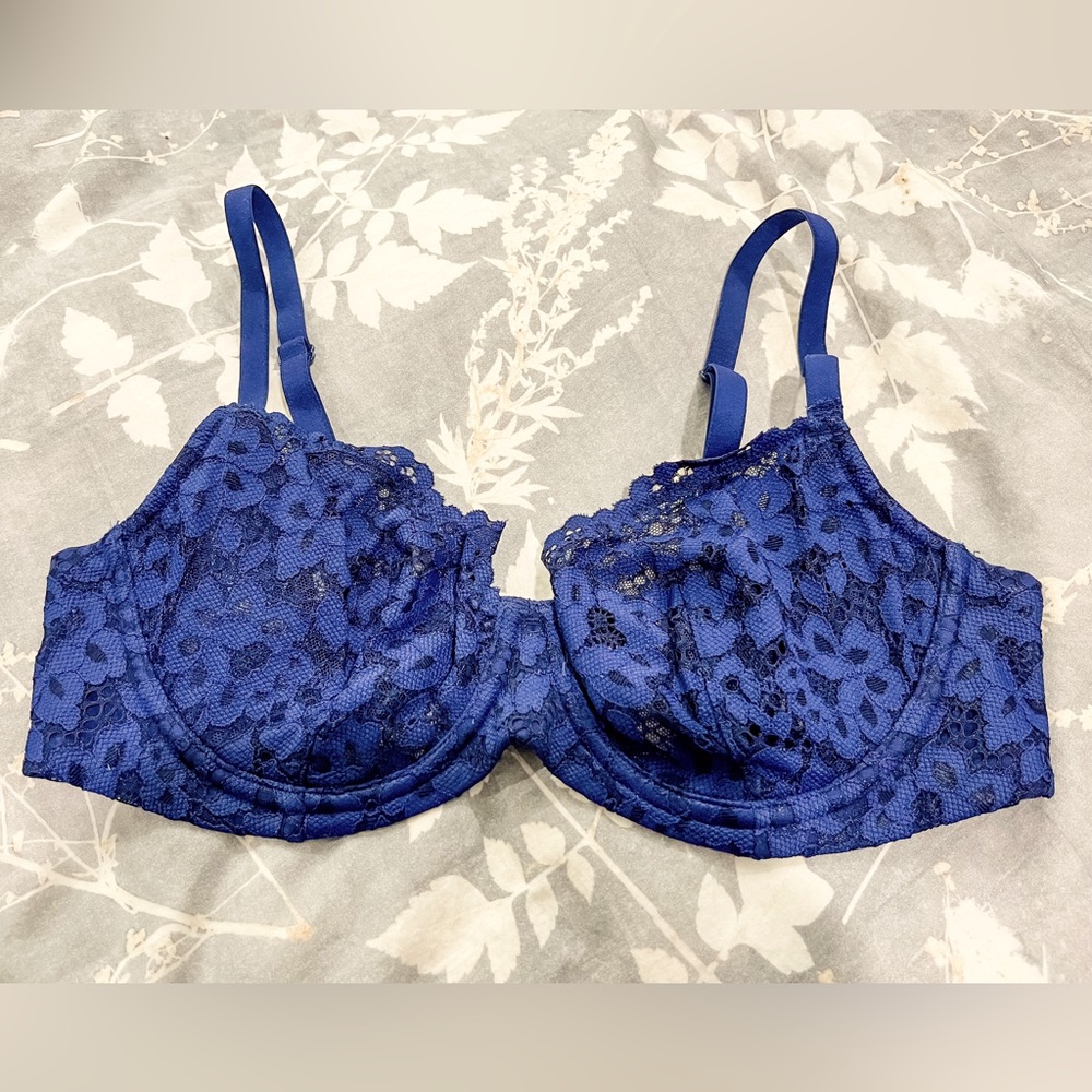 NWOT Victoria’s Secret Unlined Demi Bra 36C